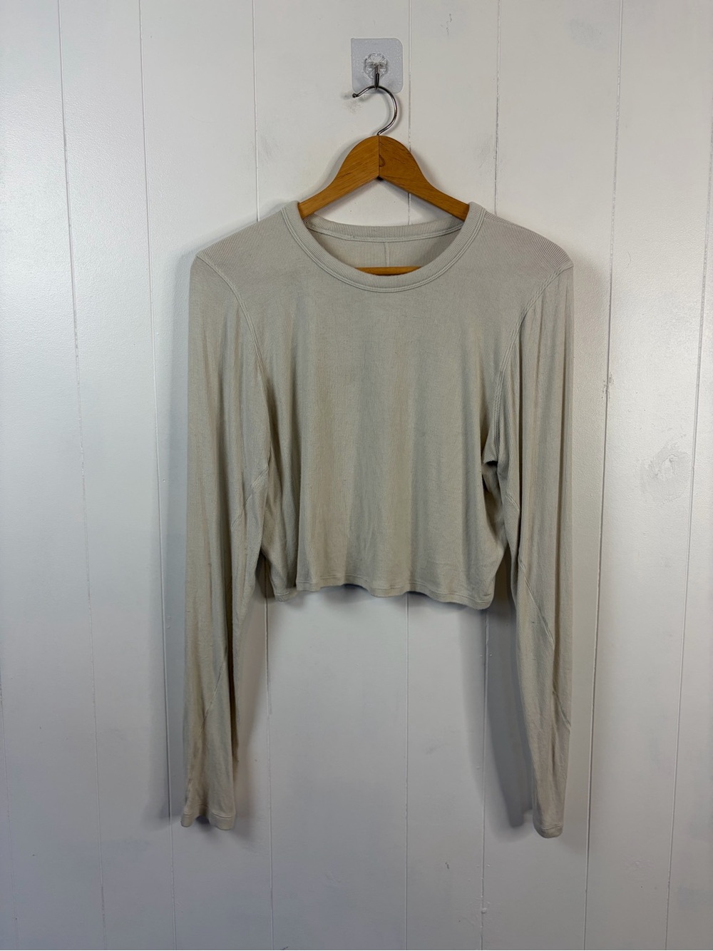 Lululemon hold tight cropped long sleeve shirt top off white beige size 12